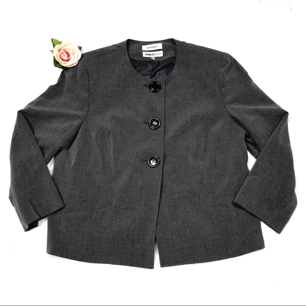 Jones & Co Gray Work Blazer Big Black Buttons size 12 - Picture 6 of 9